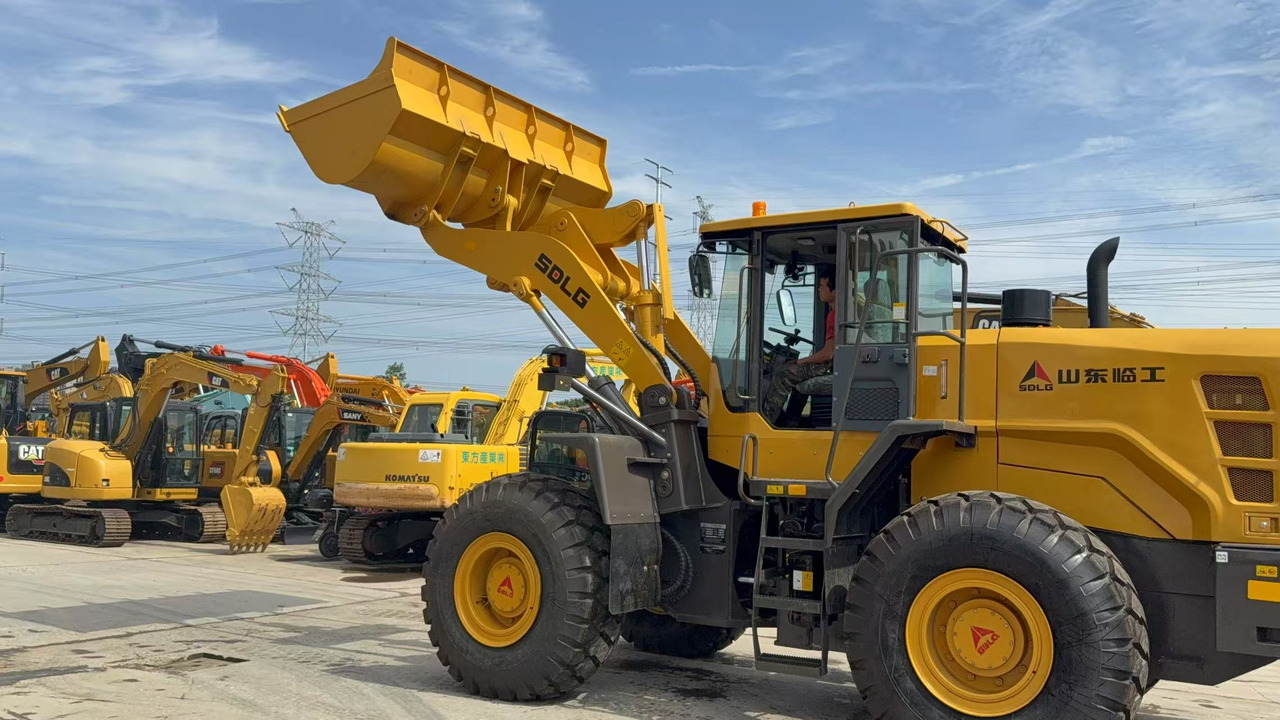SDLG L958F - Încărcător frontal pe pneuri: Foto 4 SDLG L958F - Încărcător frontal pe pneuri: Foto 4