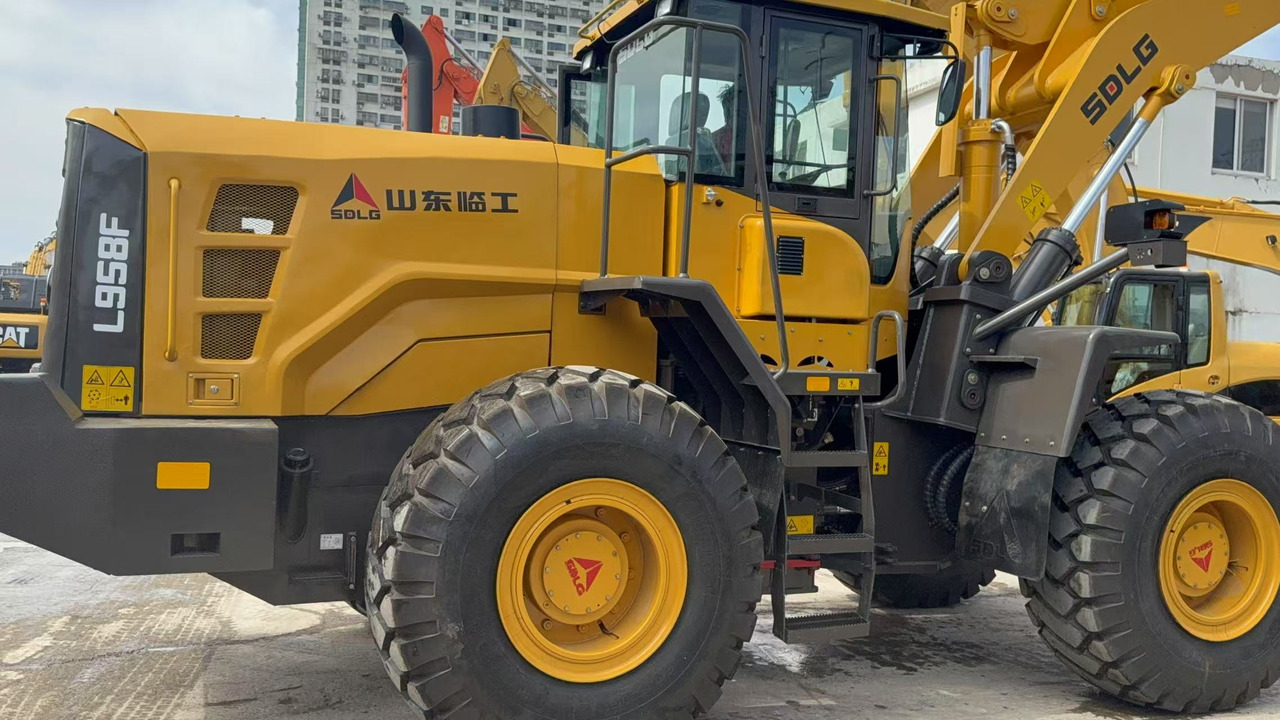 SDLG L958F - Încărcător frontal pe pneuri: Foto 2 SDLG L958F - Încărcător frontal pe pneuri: Foto 2