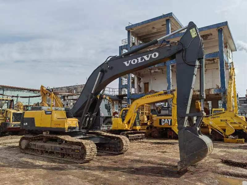 VOLVO EC290 - Excavator pe şenile: Foto 1 VOLVO EC290 - Excavator pe şenile: Foto 1