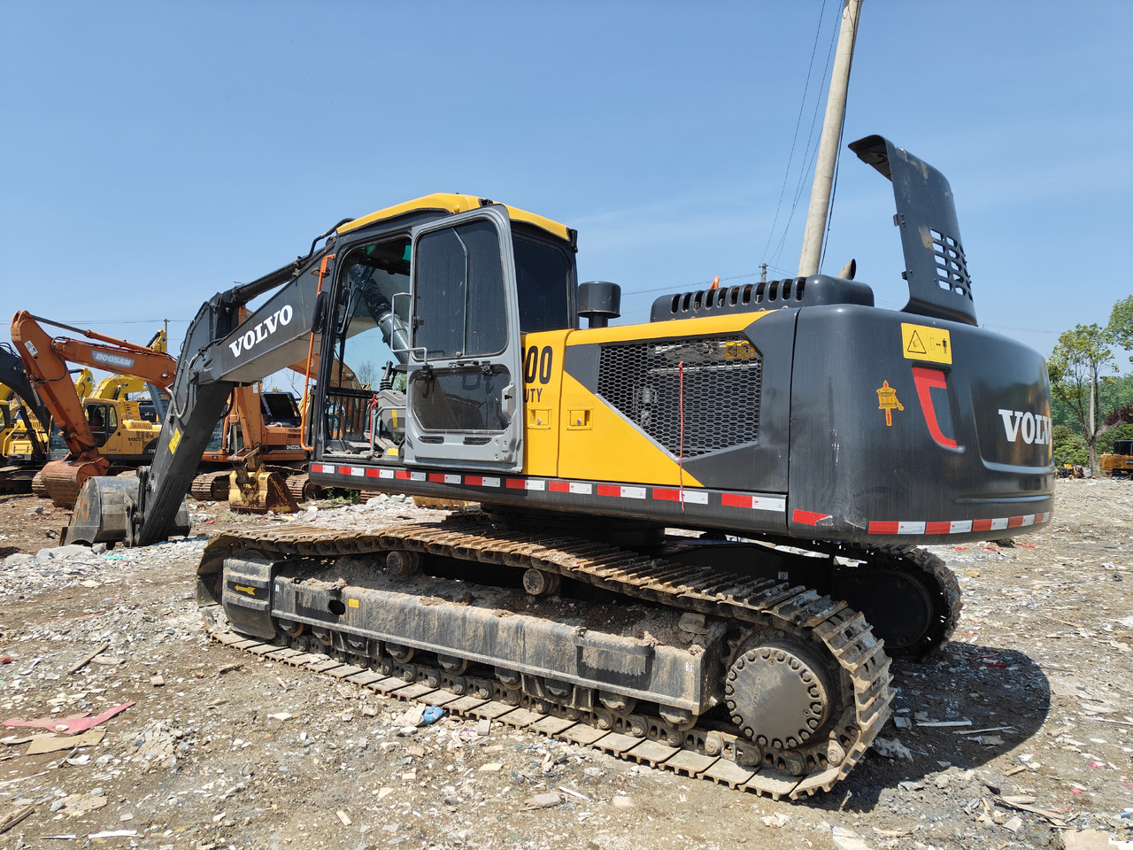 VOLVO EC300 - Excavator pe şenile: Foto 2 VOLVO EC300 - Excavator pe şenile: Foto 2