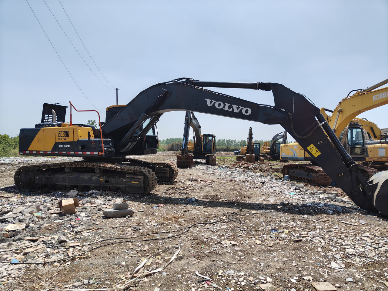 VOLVO EC300 - Excavator pe şenile: Foto 4 VOLVO EC300 - Excavator pe şenile: Foto 4