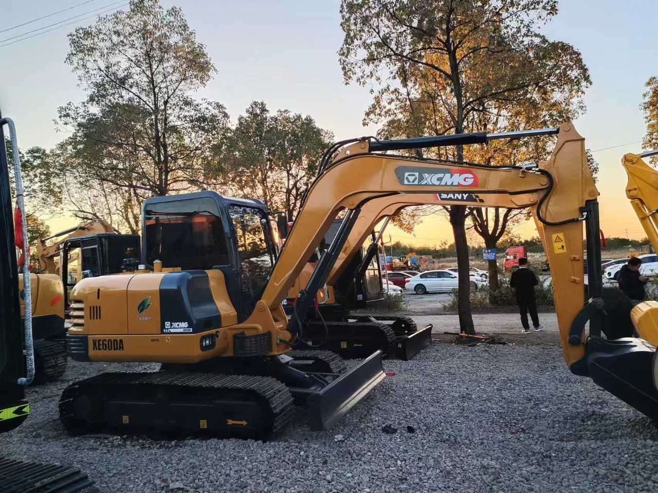 XCMG XE60DA - Excavator pe şenile: Foto 2 XCMG XE60DA - Excavator pe şenile: Foto 2