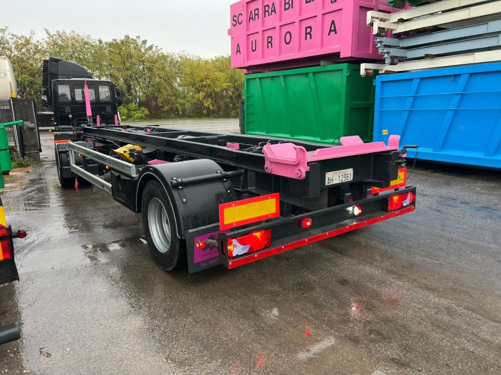 ATLAS RIMORCHIO ATLAS SCARRABILE - Remorcă abroll/ Skiploader: Foto 5 ATLAS RIMORCHIO ATLAS SCARRABILE - Remorcă abroll/ Skiploader: Foto 5