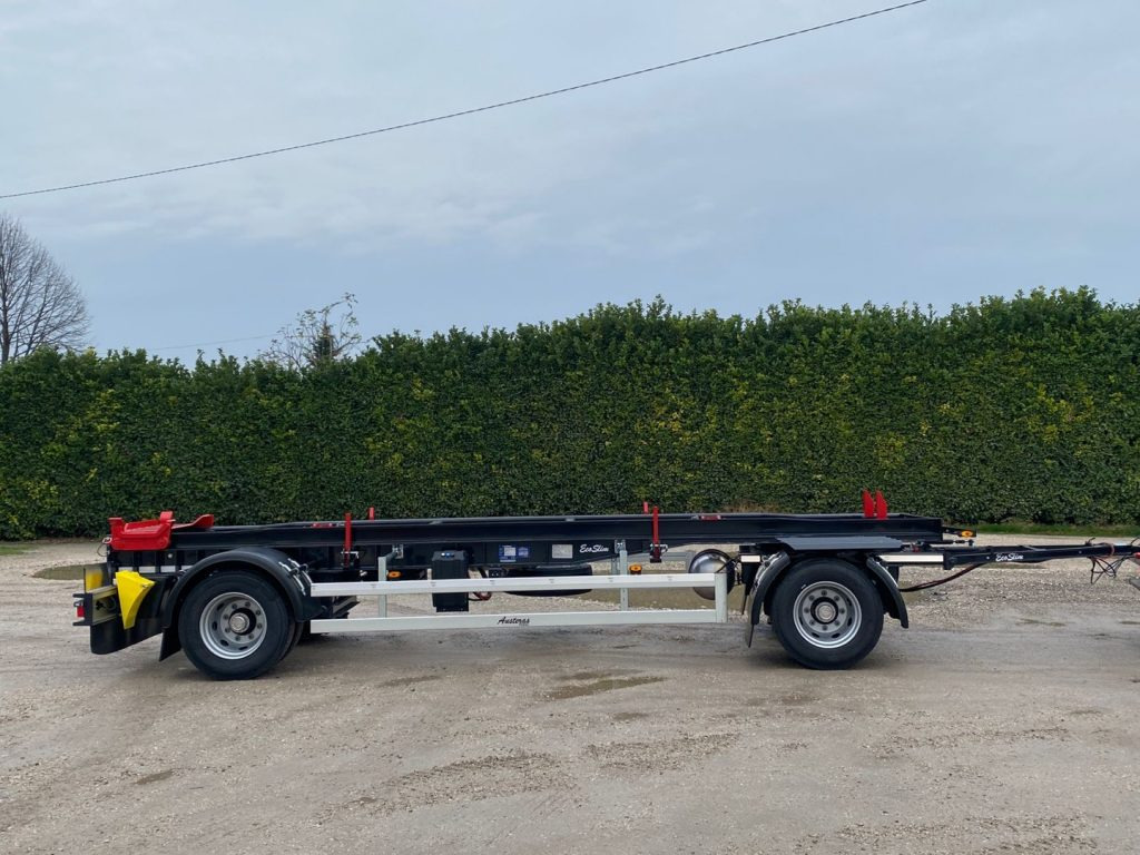 AUSTERAS RIMORCHIO NUOVO AUSTERAS SCARRABILE PNEUMATICO - Remorcă abroll/ Skiploader: Foto 5 AUSTERAS RIMORCHIO NUOVO AUSTERAS SCARRABILE PNEUMATICO - Remorcă abroll/ Skiploader: Foto 5