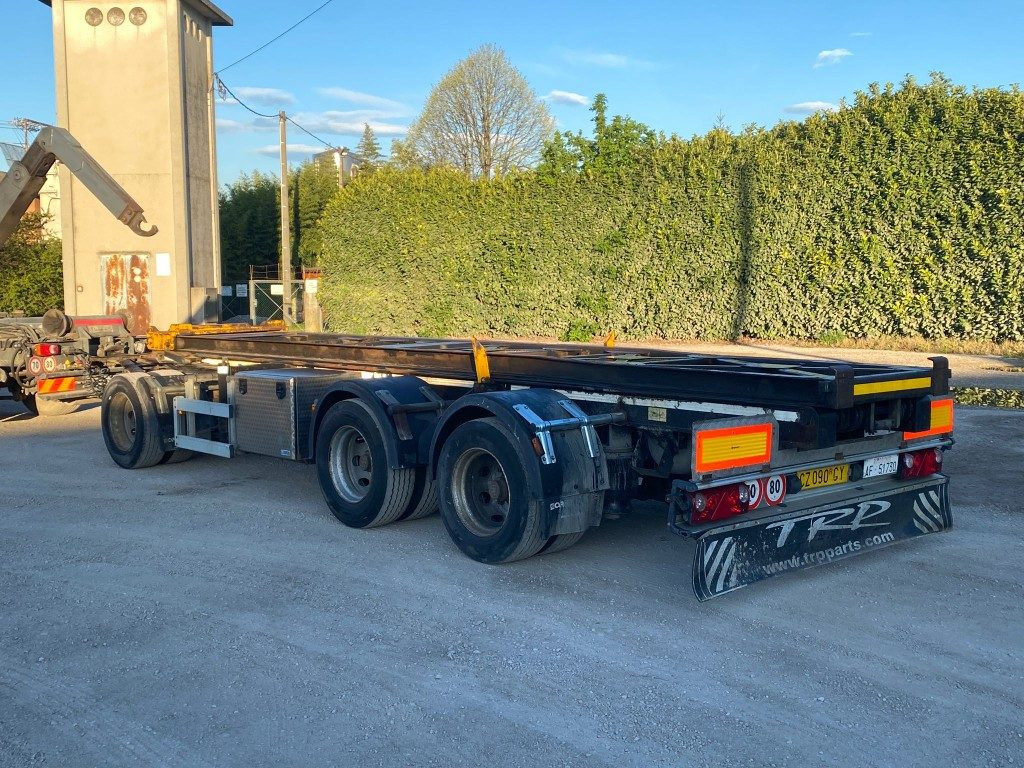 CARDI RIMORCHIO CARDI SCARRABILE RIBALTABILE PNEUMATICO - Remorcă abroll/ Skiploader: Foto 1 CARDI RIMORCHIO CARDI SCARRABILE RIBALTABILE PNEUMATICO - Remorcă abroll/ Skiploader: Foto 1