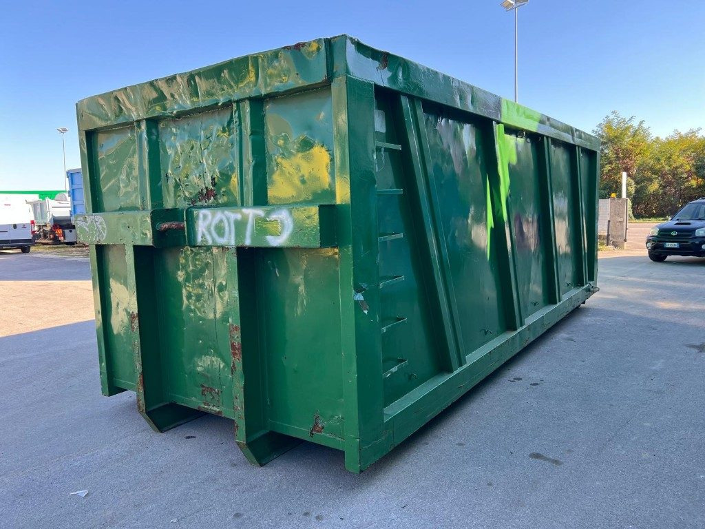 CONTAINER SCARRABILE USATO A CIELO APERTO - Container abroll: Foto 1 CONTAINER SCARRABILE USATO A CIELO APERTO - Container abroll: Foto 1