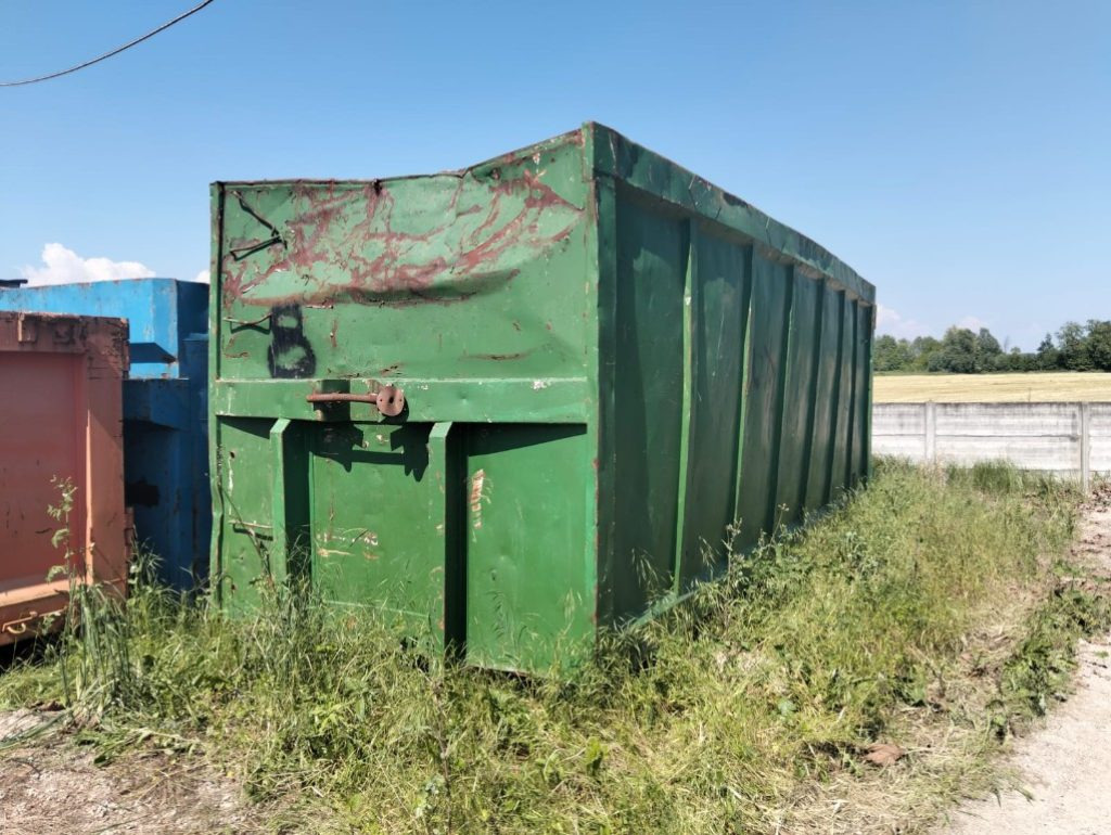 CONTAINER SCARRABILE USATO A CIELO APERTO - Container abroll: Foto 4 CONTAINER SCARRABILE USATO A CIELO APERTO - Container abroll: Foto 4