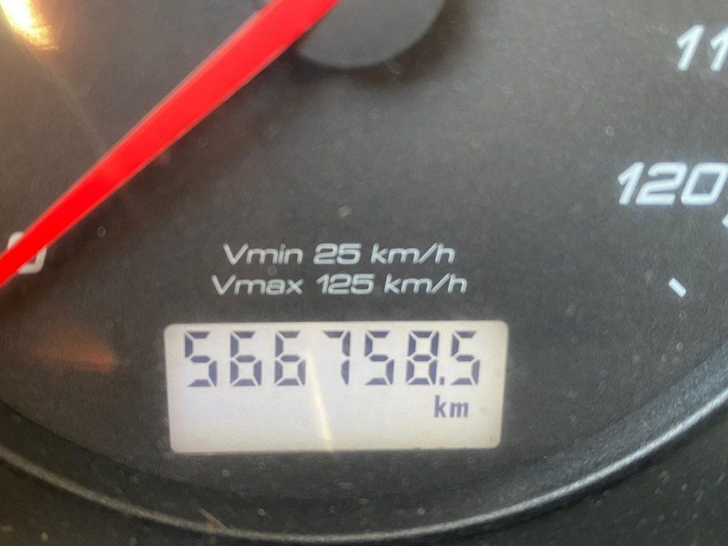 IVECO STRALIS 310 SCARRABILE FULL PNEUMATICO - Camion cu cârlig: Foto 3 IVECO STRALIS 310 SCARRABILE FULL PNEUMATICO - Camion cu cârlig: Foto 3