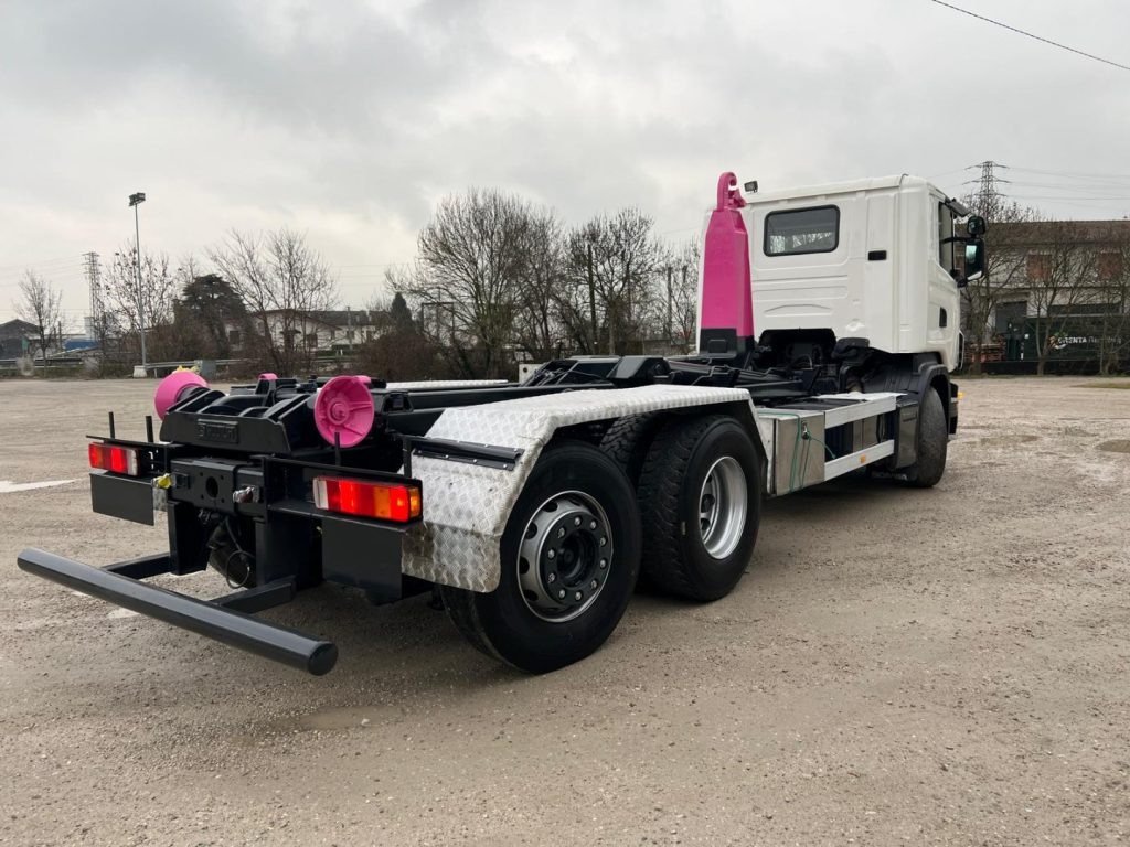 SCANIA R380 SCARRABILE - Camion cu cârlig: Foto 3 SCANIA R380 SCARRABILE - Camion cu cârlig: Foto 3