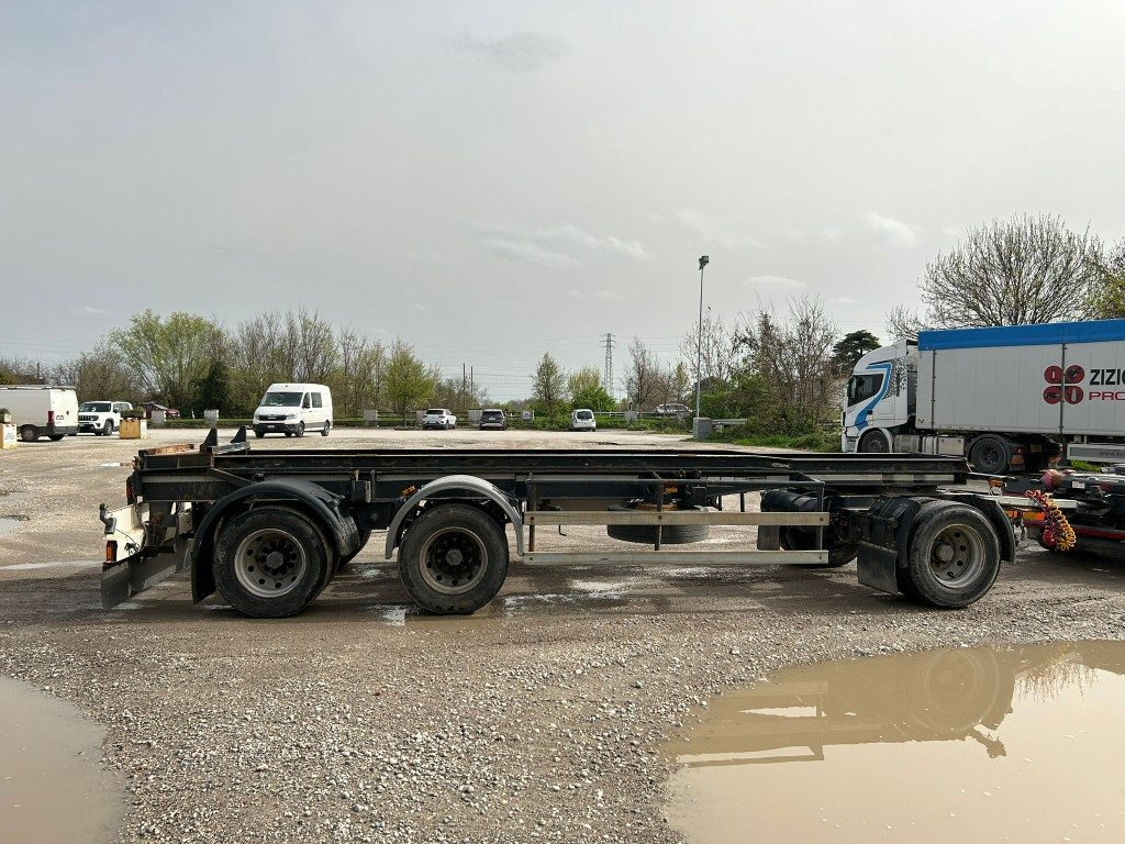 Remorcă abroll/ Skiploader ZORZI RIMORCHIO ZORZI 26R070 SCARRABILE BALESTRATO: Foto 6 Remorcă abroll/ Skiploader ZORZI RIMORCHIO ZORZI 26R070 SCARRABILE BALESTRATO: Foto 6