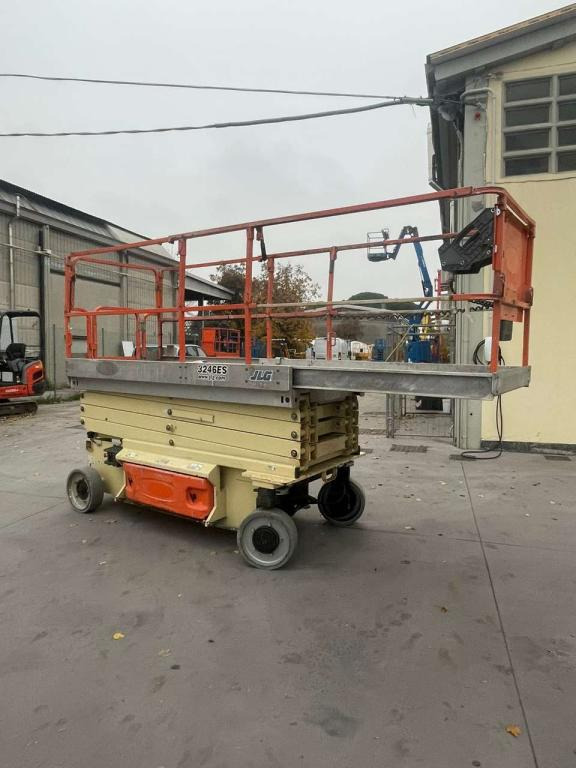JLG 3246ES - Platforma foarfeca: Foto 4 JLG 3246ES - Platforma foarfeca: Foto 4