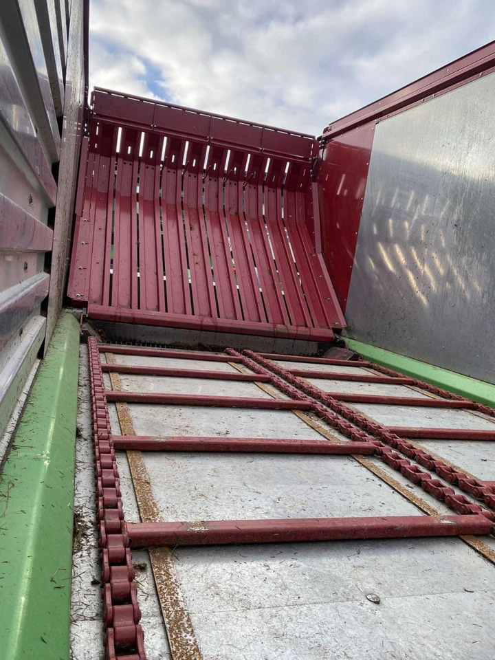 Strautmann Magnon 10-430 DO - Remorcă cu autoincarcare: Foto 5 Strautmann Magnon 10-430 DO - Remorcă cu autoincarcare: Foto 5