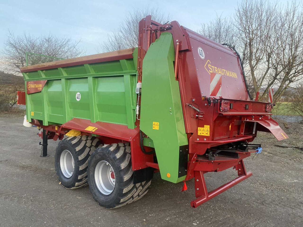 Strautmann VS 1805 - Maşină de împrăştiat gunoi de grajd: Foto 2 Strautmann VS 1805 - Maşină de împrăştiat gunoi de grajd: Foto 2