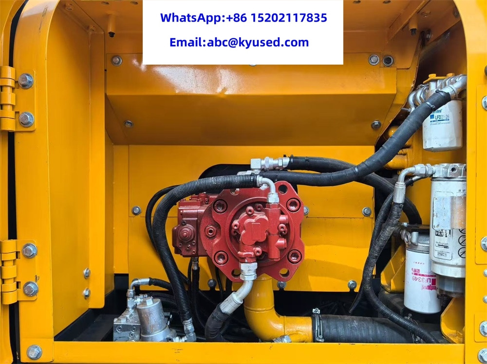 Excavator pe şenile HYUNDAI HX220S: Foto 25