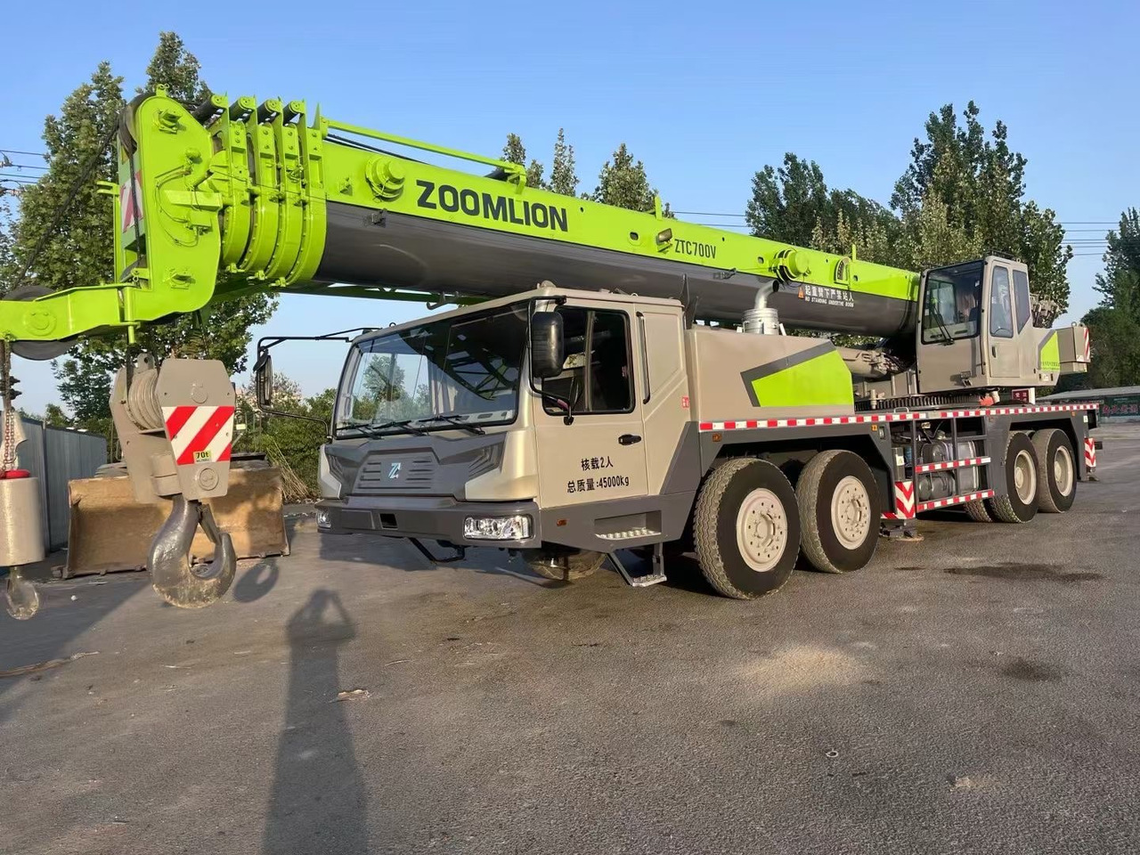 ZOOMLION ZTC700V 70 ton 80 ton ztc800v ztc1000v truck crane - Automacara: Foto 1 ZOOMLION ZTC700V 70 ton 80 ton ztc800v ztc1000v truck crane - Automacara: Foto 1