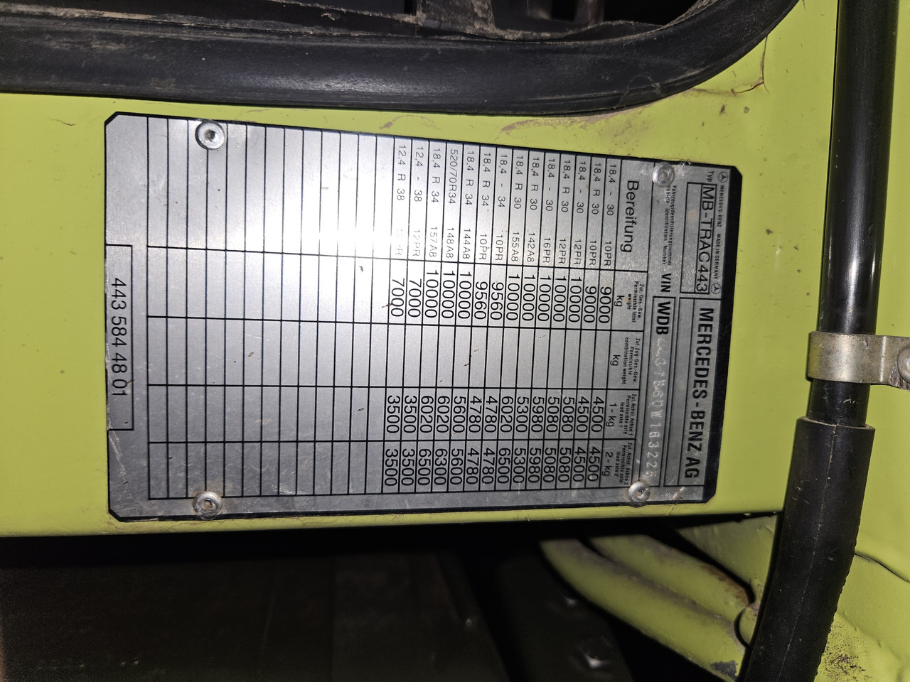 MERCEDES-BENZ MB-TRAC 1600 - Tractor agricol: Foto 5 MERCEDES-BENZ MB-TRAC 1600 - Tractor agricol: Foto 5