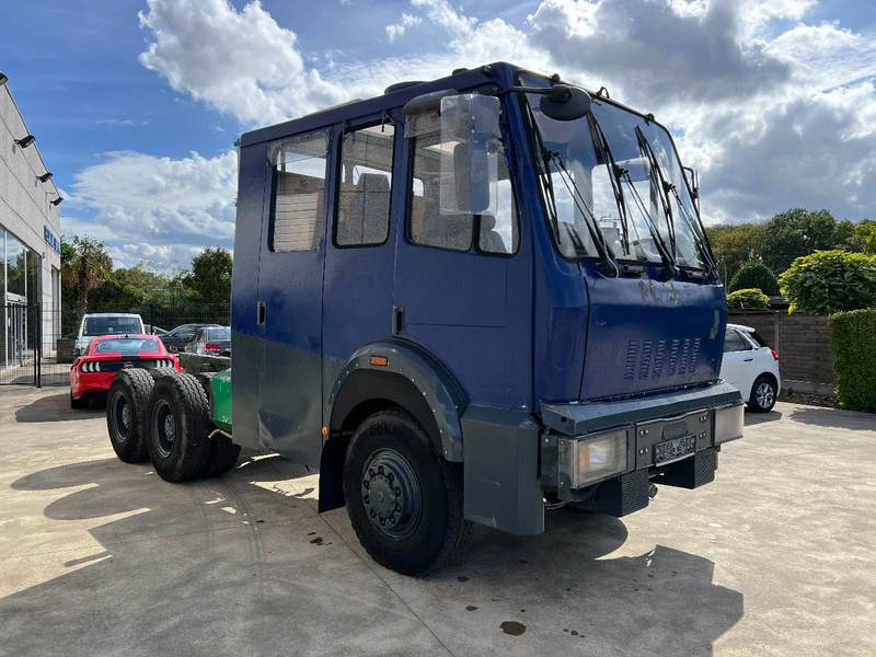Mercedes-Benz SK 2629 V8 6x6 - Camion şasiu: Foto 3 Mercedes-Benz SK 2629 V8 6x6 - Camion şasiu: Foto 3