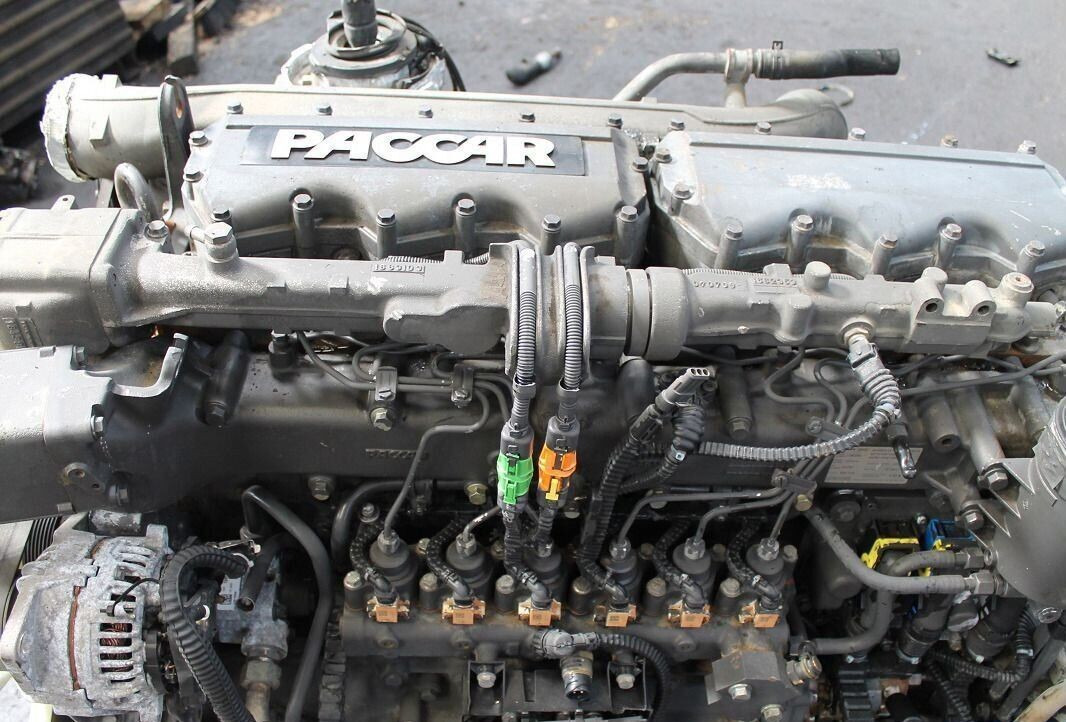 DAF Paccar PR 265S2 DAF CF 75 - Motor pentru Camion: Foto 1 DAF Paccar PR 265S2 DAF CF 75 - Motor pentru Camion: Foto 1