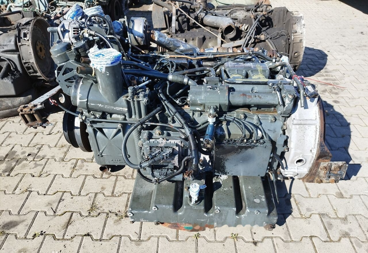 MAN D2066 LUH12 MAN BUS: Neoplan, Lions City, Lionґs Regio, Lions Coach - Motor pentru Autobuz: Foto 3 MAN D2066 LUH12 MAN BUS: Neoplan, Lions City, Lionґs Regio, Lions Coach - Motor pentru Autobuz: Foto 3