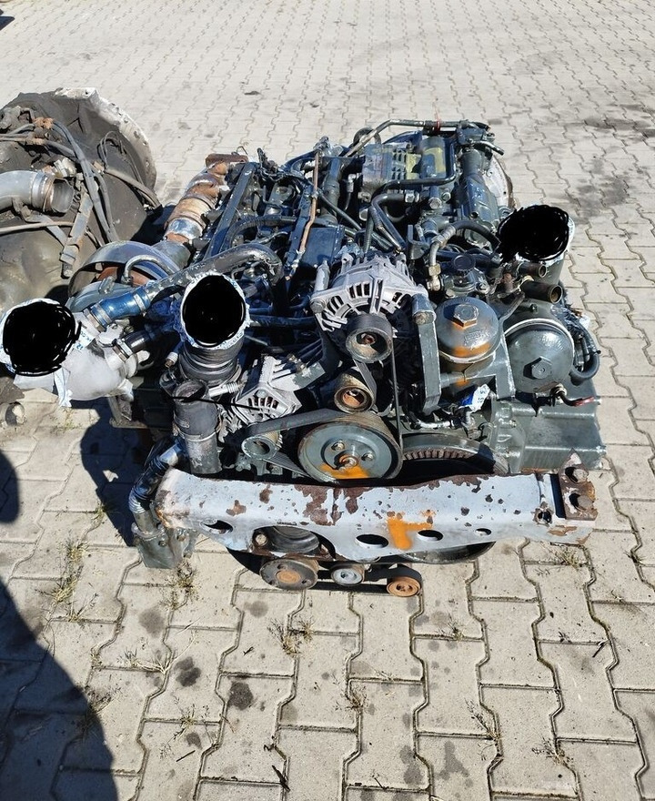 MAN D2066 LUH12 MAN BUS: Neoplan, Lions City, Lionґs Regio, Lions Coach - Motor pentru Autobuz: Foto 2 MAN D2066 LUH12 MAN BUS: Neoplan, Lions City, Lionґs Regio, Lions Coach - Motor pentru Autobuz: Foto 2