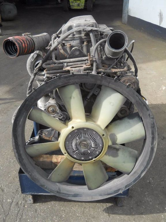 Scania DT1202 L01 470 E3 Scania 124 - Motor pentru Camion: Foto 3 Scania DT1202 L01 470 E3 Scania 124 - Motor pentru Camion: Foto 3