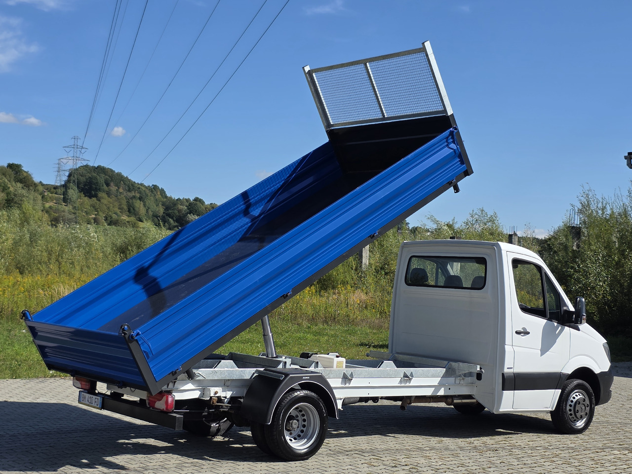 MERCEDES-BENZ Sprinter 419 CDI Wywrotka 4.50 M ! Kiper 3-Stronny ! Klima ! 3.0 CDI * 190 Km ! - Autoutilitară basculantă: Foto 5 MERCEDES-BENZ Sprinter 419 CDI Wywrotka 4.50 M ! Kiper 3-Stronny ! Klima ! 3.0 CDI * 190 Km ! - Autoutilitară basculantă: Foto 5