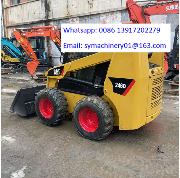 Caterpillar 246D - Mini încărcător: Foto 2 Caterpillar 246D - Mini încărcător: Foto 2