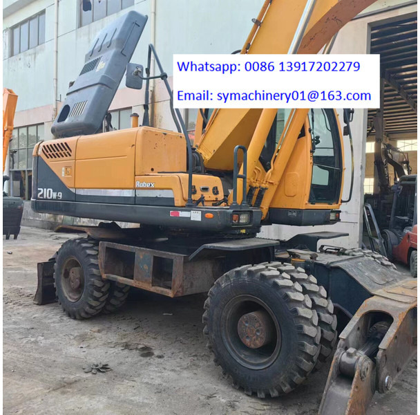 Hyundai R210W - Excavator pe roţi: Foto 4 Hyundai R210W - Excavator pe roţi: Foto 4