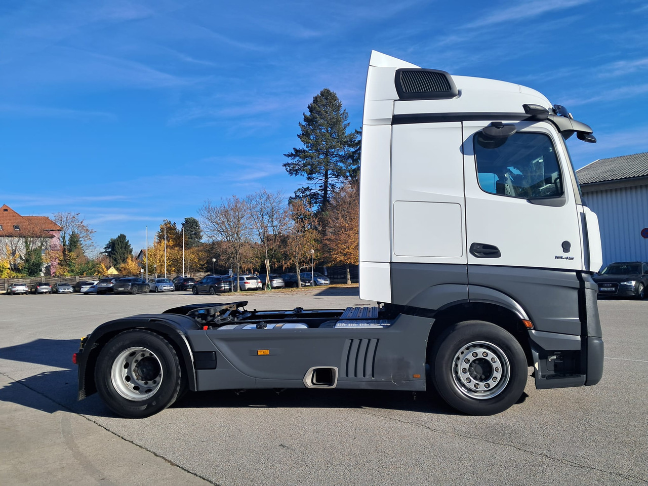 MERCEDES-BENZ Actros 18 45 | Retarder | Standklima | 4 Stück MP5 - Cap tractor: Foto 5 MERCEDES-BENZ Actros 18 45 | Retarder | Standklima | 4 Stück MP5 - Cap tractor: Foto 5