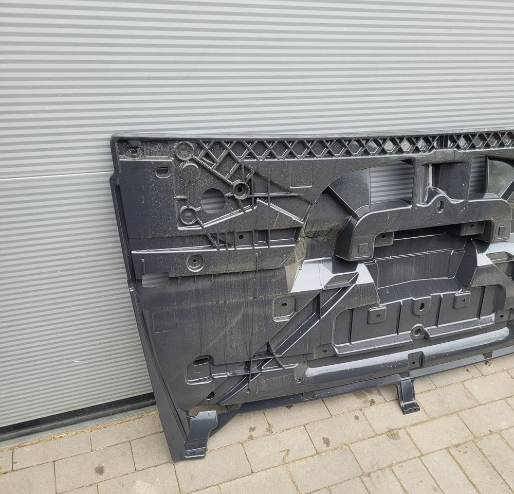 ATRAPA MASKA DAF XF 106 ORYGINAŁ 1835730 CHWALIM116 - Capotă pentru Camion: Foto 3 ATRAPA MASKA DAF XF 106 ORYGINAŁ 1835730 CHWALIM116 - Capotă pentru Camion: Foto 3