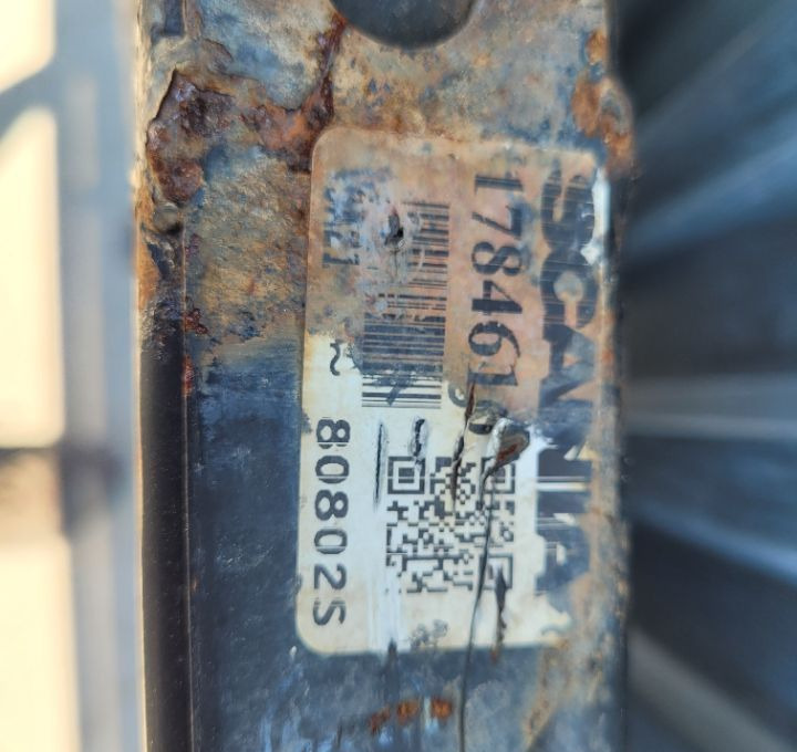 CHLODNICA WODY SCANIA R 1784616 ORYGINAŁ SZCZELNA - Radiator pentru Camion: Foto 2 CHLODNICA WODY SCANIA R 1784616 ORYGINAŁ SZCZELNA - Radiator pentru Camion: Foto 2