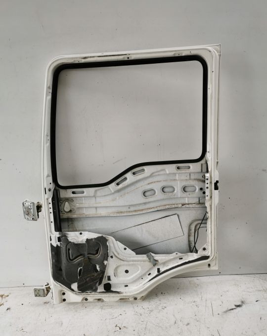 DRZWI MAN TGS TGL TGA WASKA KABINA PRAWE - Uşă și piese pentru Camion: Foto 3 DRZWI MAN TGS TGL TGA WASKA KABINA PRAWE - Uşă și piese pentru Camion: Foto 3