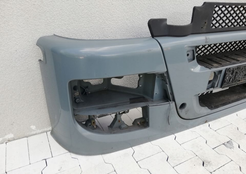 ZDERZAK IVECO STRALIS WĄSKA KABINA - Bară de protecție pentru Camion: Foto 2 ZDERZAK IVECO STRALIS WĄSKA KABINA - Bară de protecție pentru Camion: Foto 2