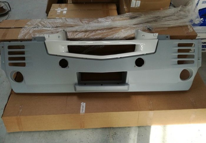 ZDERZAK RENAULT MAGNUM DXI NOWY - Bară de protecție pentru Camion: Foto 1 ZDERZAK RENAULT MAGNUM DXI NOWY - Bară de protecție pentru Camion: Foto 1