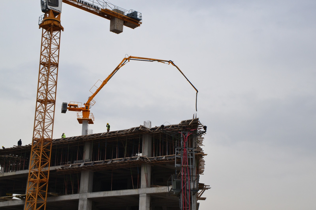 ATABEY M24 - Pompă de beton staționară: Foto 3 ATABEY M24 - Pompă de beton staționară: Foto 3