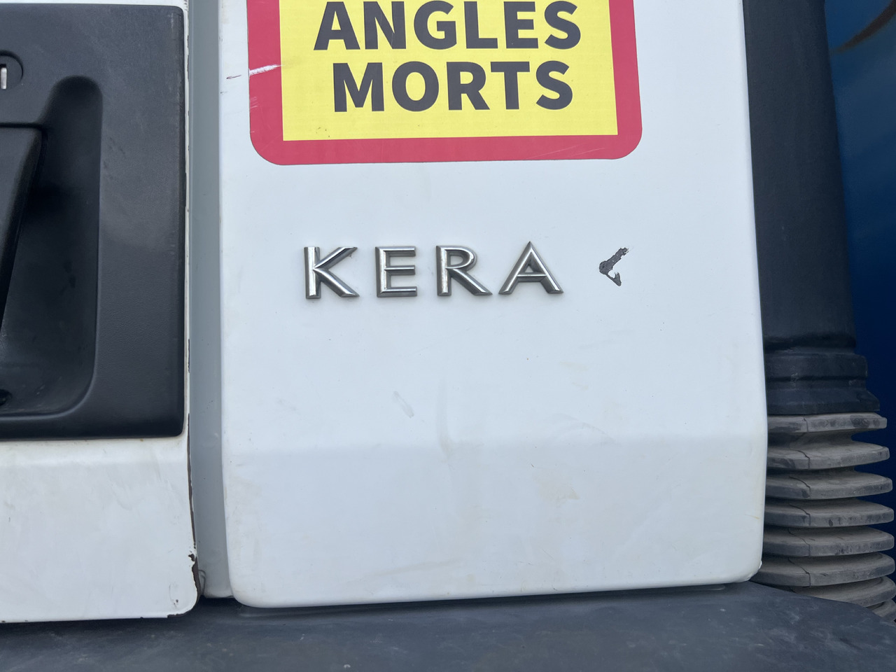 Renault kerax - Camion cu macara: Foto 4 Renault kerax - Camion cu macara: Foto 4