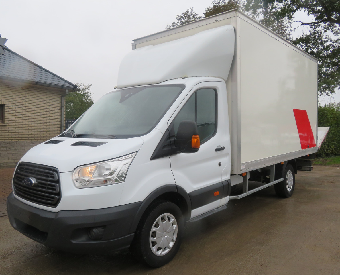 Ford Transit 2.0TDCi - Autoutilitară box: Foto 4 Ford Transit 2.0TDCi - Autoutilitară box: Foto 4