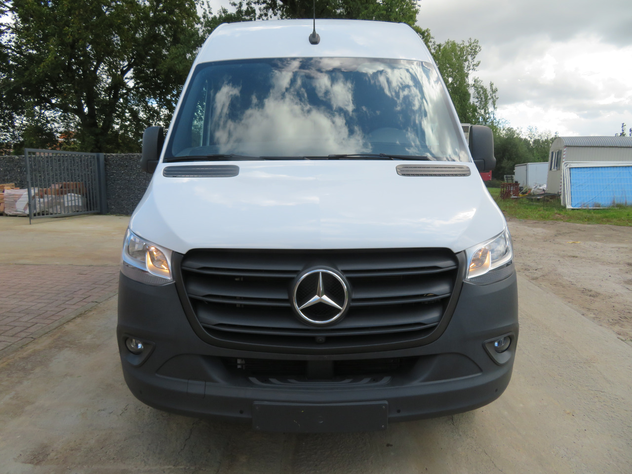 Mercedes-Benz Sprinter 317cdi - A2H2 - Dubă: Foto 2 Mercedes-Benz Sprinter 317cdi - A2H2 - Dubă: Foto 2