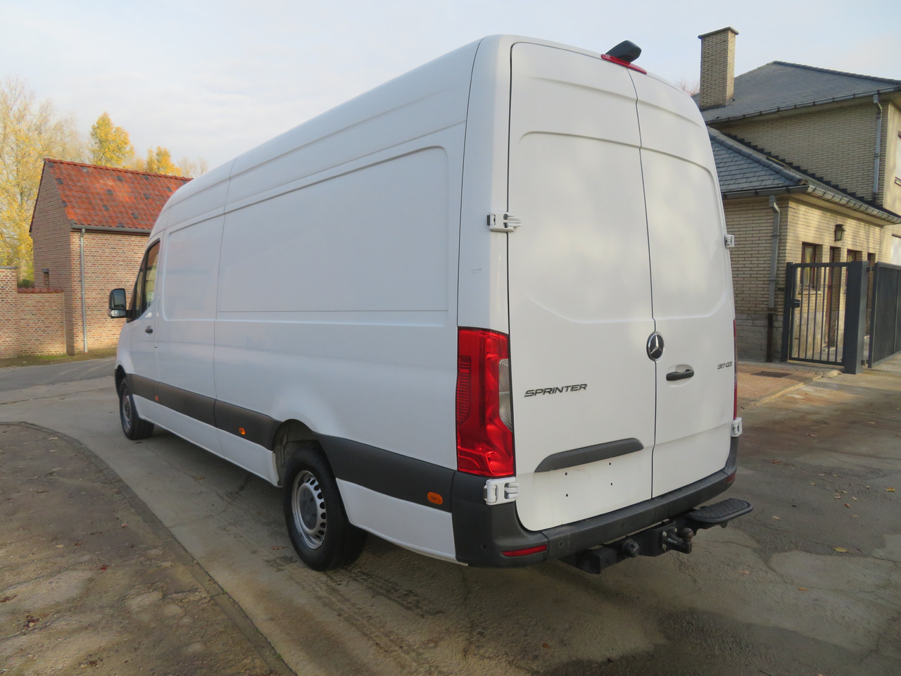 Mercedes-Benz Sprinter 317cdi - A3H2 - 3.5T trekvermogen - Dubă: Foto 5 Mercedes-Benz Sprinter 317cdi - A3H2 - 3.5T trekvermogen - Dubă: Foto 5