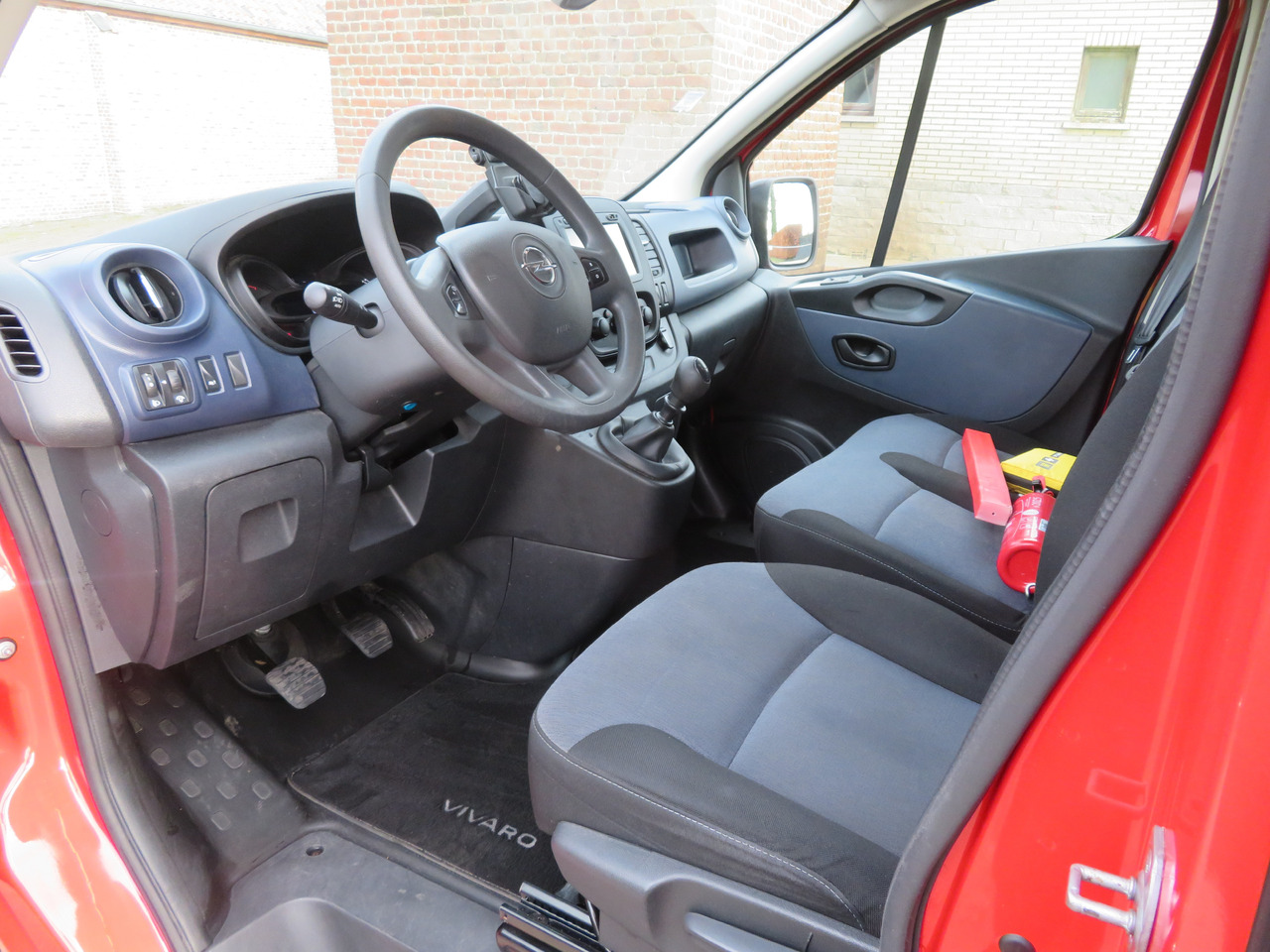 Autoutilitară compactă Opel Vivaro 1.6CDTI BI-Turbo - L1H1: Foto 11 Autoutilitară compactă Opel Vivaro 1.6CDTI BI-Turbo - L1H1: Foto 11