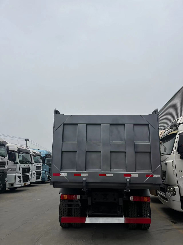 HOWO 380HP Dump Truck Click for Discount - Camion basculantă: Foto 5 HOWO 380HP Dump Truck Click for Discount - Camion basculantă: Foto 5