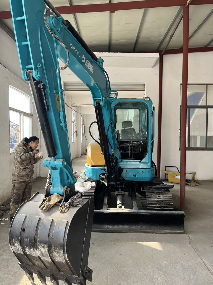 KUBOTA Mini Excavator 5Ton Click Here for Discount - Mini excavator: Foto 1 KUBOTA Mini Excavator 5Ton Click Here for Discount - Mini excavator: Foto 1