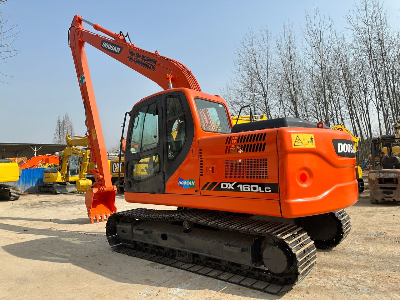 DOOSAN DX160LC Excavator Extended Arm Click Here for Discount - Utilaje constructii: Foto 1 DOOSAN DX160LC Excavator Extended Arm Click Here for Discount - Utilaje constructii: Foto 1