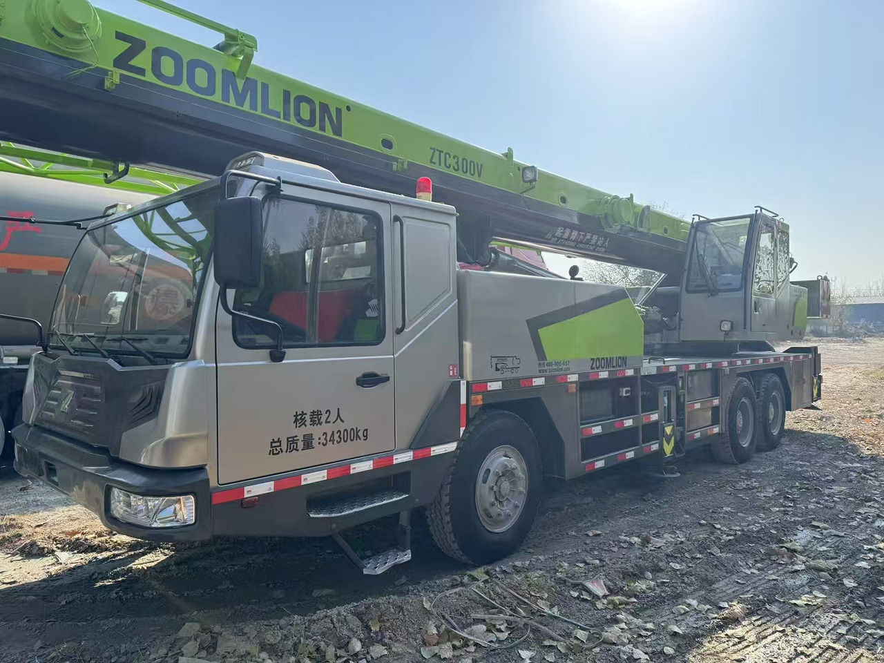 ZOOMLION Crane ZTC300V 30Ton - Macara tot teren: Foto 4 ZOOMLION Crane ZTC300V 30Ton - Macara tot teren: Foto 4