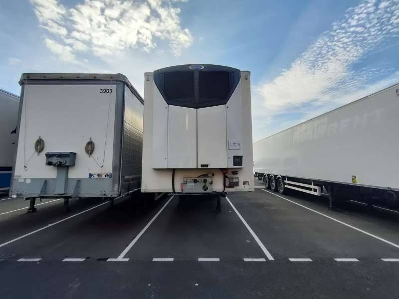 Semi-remorque 3 Essieux 38 TONNES HAYON CAISSE CHEREAU GROUPE CARRIER VECTOR HE 19 MT - Semiremorcă frigider: Foto 2 Semi-remorque 3 Essieux 38 TONNES HAYON CAISSE CHEREAU GROUPE CARRIER VECTOR HE 19 MT - Semiremorcă frigider: Foto 2