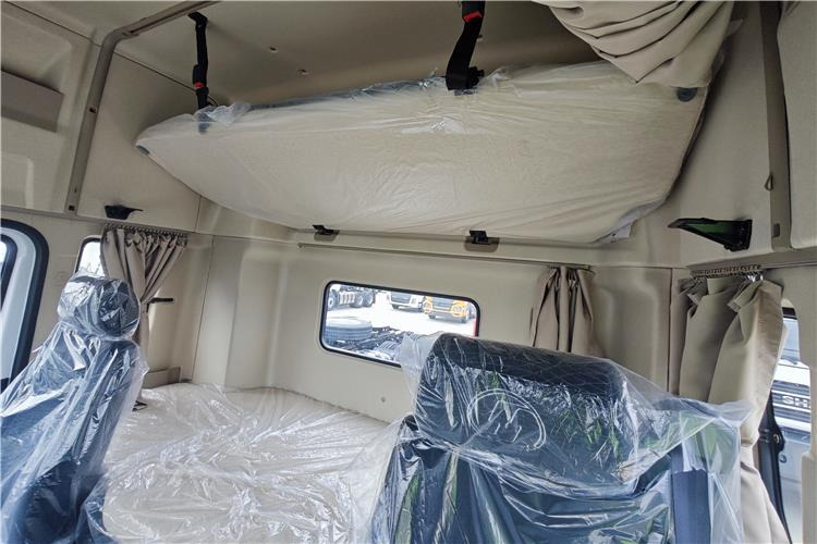 SHACMAN Used Shaman X3000 Truck Head for Sale In Zambia - Cap tractor: Foto 3 SHACMAN Used Shaman X3000 Truck Head for Sale In Zambia - Cap tractor: Foto 3