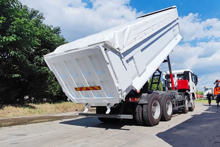 SHACMAN Shacman Dump Truck for Sale in Nigeria - Camion basculantă: Foto 4 SHACMAN Shacman Dump Truck for Sale in Nigeria - Camion basculantă: Foto 4