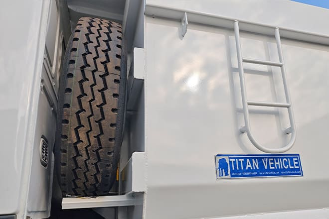 SINOTRUK Used Sinotruk Howo 371 10 Wheeler Dump Truck for Sale in Kenya - Camion basculantă: Foto 3 SINOTRUK Used Sinotruk Howo 371 10 Wheeler Dump Truck for Sale in Kenya - Camion basculantă: Foto 3