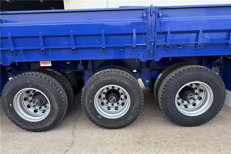 TITAN 3 Axle 50 Ton Side Wall Trailer for Sale In Kenya - Semiremorcă platformă: Foto 4 TITAN 3 Axle 50 Ton Side Wall Trailer for Sale In Kenya - Semiremorcă platformă: Foto 4