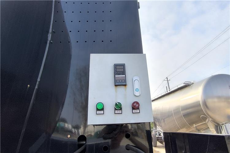 TITAN 3 Axle Asphalt Tank Semi Trailer for Sale In Nigeria - Semiremorcă cisternă: Foto 3 TITAN 3 Axle Asphalt Tank Semi Trailer for Sale In Nigeria - Semiremorcă cisternă: Foto 3